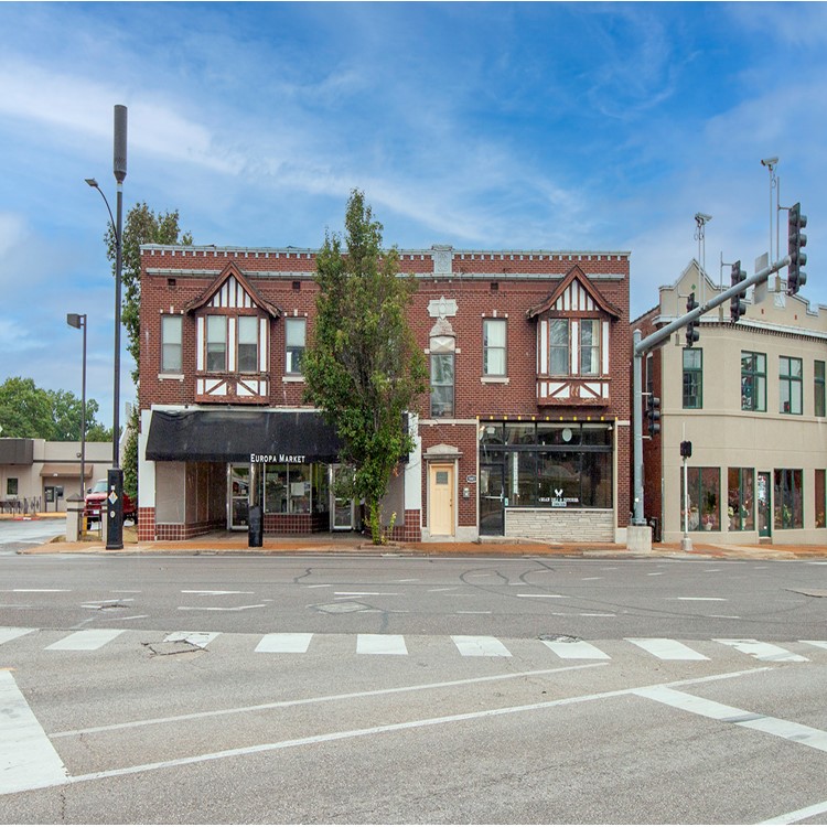 5003 Gravois Coming Soon